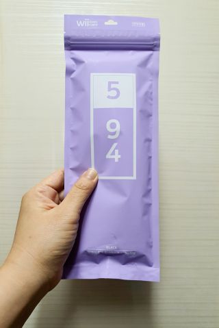 위케어 KF94 마스크 숨쉬기편한 귀안아픈마스크 국산원부자재 사용 식약처 승인 마스크 — 5점을 준 리뷰어가 2021년 3월 올린 사용 사진