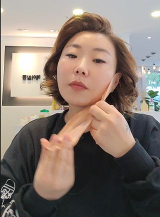 아이디플라코스메틱 아이디 페이스핏 마이너스 밴드 v2 — 4점을 준 리뷰어가 2021년 10월 올린 사용 사진