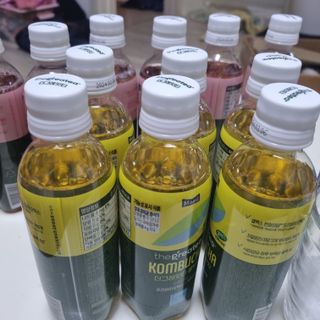 더그레잇티 콤부차 [매일유업] 더그레잇티 44kcal 콤부차 300ml *12개입 (오리지널 6개+베리리치 6개) — 5점을 준 리뷰어가 2023년 7월 올린 사용 사진