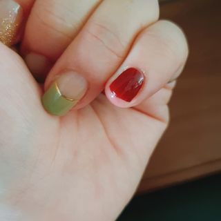 데싱디바 글레이즈 젤네일 크레이지 레드 가을 컬렉션_4종 중 택 1 — 5점을 준 리뷰어가 2021년 9월 올린 사용 사진