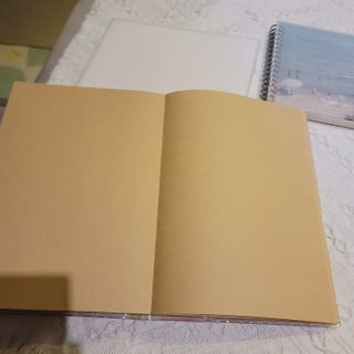 워터멜론컴퍼니 생각의 재발견, 상상을 실현하는 노트! 메이드바이 노트/드로잉북 — 5점을 준 리뷰어가 2022년 10월 올린 사용 사진