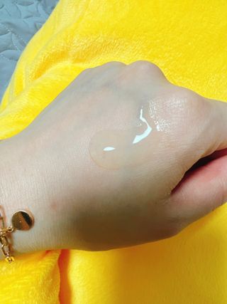 랑벨 비타 에너지 잡티 앰플 50ml 고농축 비타민, 저자극, 수분 촉촉, 미백 앰플 — 2.5점을 준 리뷰어가 2022년 4월 올린 사용 사진