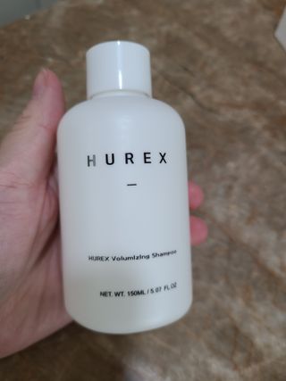 [HUREX] 휴렉스 볼류마이징 탈모완화 기능성 샴푸 150ml x 2개 — 5점을 준 리뷰어가 2021년 9월 올린 사용 사진