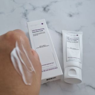 셀프 모이스처라이징 프로텍션 크림 셀프 모이스처라이징 프로텍션크림 — 5점을 준 리뷰어가 2022년 4월 올린 사용 사진
