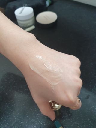 [NEW 탄력유턴 아이크림] AHC 유스 래스팅 리얼 아이크림 포 페이스 — 5점을 준 리뷰어가 2021년 3월 올린 사용 사진