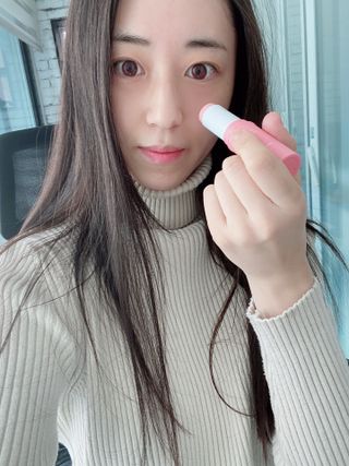 스킨큐어 산다화 카멜리아 안티 링클 멀티밤 — 5점을 준 리뷰어가 2022년 1월 올린 사용 사진