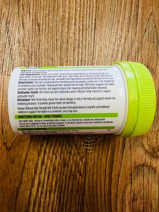 Swisse 스위스 고함량 밀크씨슬 35,000mg 60정 — 4.5점을 준 리뷰어가 2021년 11월 올린 사용 사진