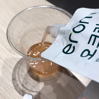 [이롬] 오크라 마시는 뷰티드링크 100mL x 20입 — 4점을 준 리뷰어가 2022년 7월 올린 사용 사진
