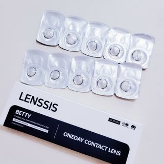 렌시스 LENSSIS [ 렌시스 ] 최적의 함수율로 오랫동안 촉촉한 원데이 렌즈 ｜ 5컬러 중 택1｜ — 4점을 준 리뷰어가 2021년 5월 올린 사용 사진