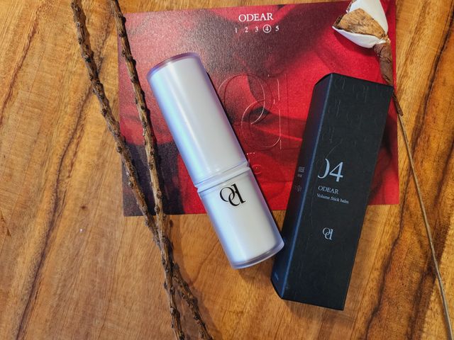 ODEAR 04 Volume Stick balm 오데어 볼륨 스틱 밤 리뷰 사진
