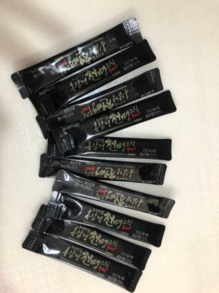 서울약사신협 약사신협_천명플러스스틱_10mlx30포 — 4.5점을 준 리뷰어가 2021년 2월 올린 사용 사진