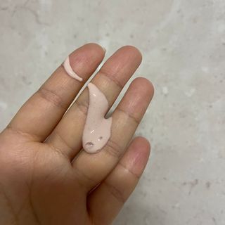 벨먼 내추럴 스파 머드레티놀 바디워시(그린로즈, 미드나잇 피오니) — 5점을 준 리뷰어가 2022년 6월 올린 사용 사진