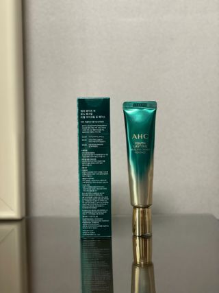 [NEW 탄력유턴 아이크림] AHC 유스 래스팅 리얼 아이크림 포 페이스 — 5점을 준 리뷰어가 2021년 3월 올린 사용 사진