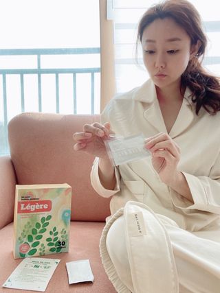 [레제르] 아로마 수액패치 발패치 30매입 -라벤더향/유칼립투스향/대나무향 — 4.5점을 준 리뷰어가 2022년 4월 올린 사용 사진