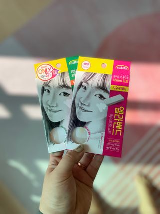 올리브영 엘라밴드 하이드로 도트 스팟패치 12mm, 티트리 — 5점을 준 리뷰어가 2022년 9월 올린 사용 사진