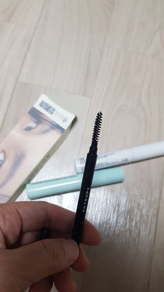 엔트로피메이크업 터프 브로우리프트펌 — 5점을 준 리뷰어가 2021년 11월 올린 사용 사진