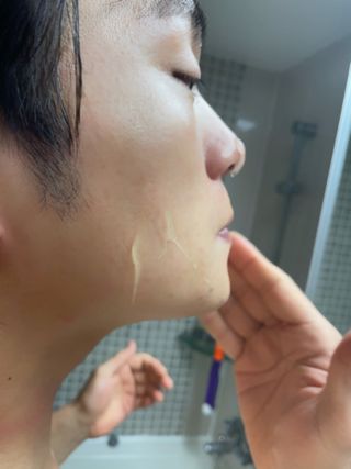 김정문알로에 큐어 큐어 알로에 리프레쉬 젤리 세럼, 큐어 알로에 하이드로 젤리 크림 — 5점을 준 리뷰어가 2021년 4월 올린 사용 사진