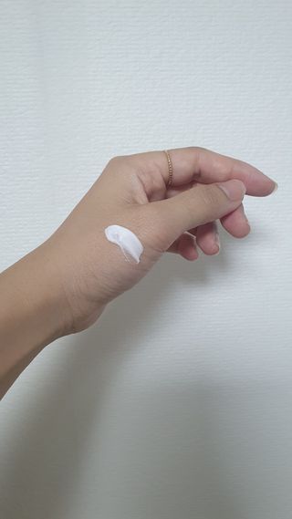 [닥터문] 프리미엄 알로에베라 선크림 500ml — 5점을 준 리뷰어가 2022년 6월 올린 사용 사진