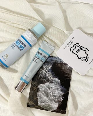 조아산코스메틱 승비 에센스 프리아포 오리엔탈 허브 크림 + 승비 에센스 프리아포 오리엔탈 허브 스킨 SET — 5점을 준 리뷰어가 2022년 5월 올린 사용 사진