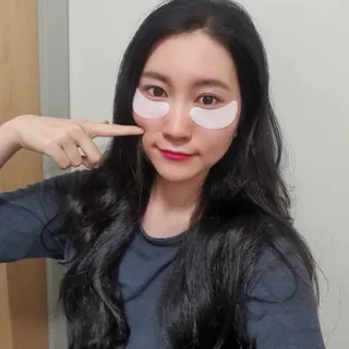 [풀리다 노잠패치] / 잠깨는 패치(졸음방지+눈가케어) 1팩(5회분) /공부할때, 운전할때, 골프, 눈 피로할때 — 5점을 준 리뷰어가 2022년 10월 올린 사용 사진