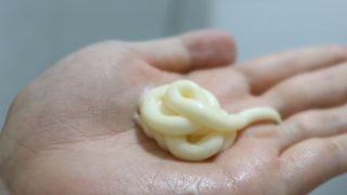 ★N쇼핑 헤어팩 1위★ 리하 에그 화이트 극손상 무실리콘 트리트먼트 헤어팩 — 5점을 준 리뷰어가 2022년 6월 올린 사용 사진