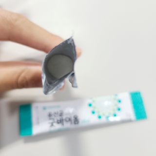 프리마인 유산균 국가지정연구소 선정, 살아있는 생유산균 200억 마리의 힘. 유산균n굿바이옴플러스 — 5점을 준 리뷰어가 2021년 11월 올린 사용 사진