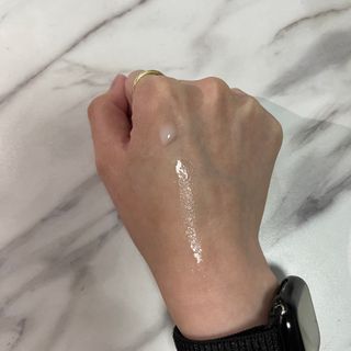 리더스코스메틱 리더스 카밍 바이오틱스 에센스 워터 — 3.5점을 준 리뷰어가 2021년 9월 올린 사용 사진
