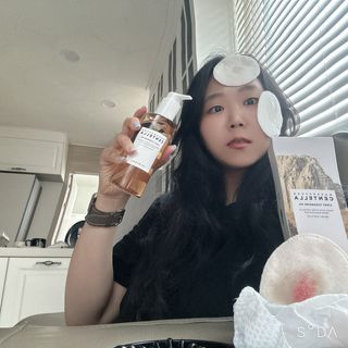 스킨1004 [SKIN1004] 마다가스카르 센텔라 라이트 클렌징 오일 200ml — 4점을 준 리뷰어가 2024년 7월 올린 사용 사진