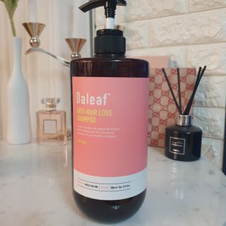 달리프 진저 베러 퍼퓸 탈모 완화 샴푸 1000ml 향 3종 — 5점을 준 리뷰어가 2021년 3월 올린 사용 사진