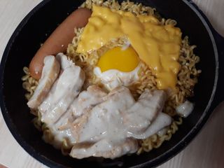 굽네몰 [굽네] 소스가 맛있는 닭가슴살 슬라이스 4종 — 4점을 준 리뷰어가 2021년 4월 올린 사용 사진