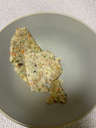 씽크라이크펫 강아지 화식 (50g 소/닭/오리/양 1팩씩 4팩) — 5점을 준 리뷰어가 2023년 1월 올린 사용 사진