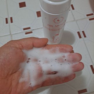 MF프리 [닥터문] 유산균 락토케어 질경초 여성청결제 200ml (폼타입) — 5점을 준 리뷰어가 2022년 7월 올린 사용 사진
