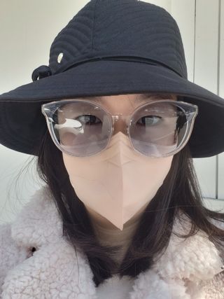 애니가드 셋업메베마스크 (대형 4컬러 + 중형 4컬러) — 4점을 준 리뷰어가 2022년 4월 올린 사용 사진