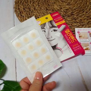 올리브영 엘라밴드 하이드로 도트 스팟패치 12mm, 티트리 — 5점을 준 리뷰어가 2022년 9월 올린 사용 사진