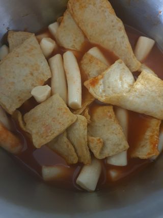 응큼떡볶이 — 4점을 준 리뷰어가 2021년 3월 올린 사용 사진