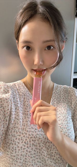 [NOW] 플랜트 콜라겐 비오틴 젤리 2박스_올리브영 전용 — 5점을 준 리뷰어가 2024년 6월 올린 사용 사진