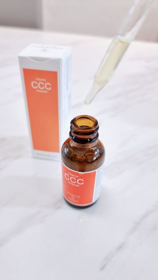 더마 사이언스 비타민 CCC 앰플 기미 브라이트닝 세럼 30ml — 5점을 준 리뷰어가 2021년 8월 올린 사용 사진