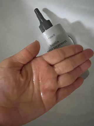 심플리오 비오틴 탈모케어 솔루션 3종 샴푸500ml+앰플100ml+워터 트리트먼트 250ml — 5점을 준 리뷰어가 2022년 7월 올린 사용 사진