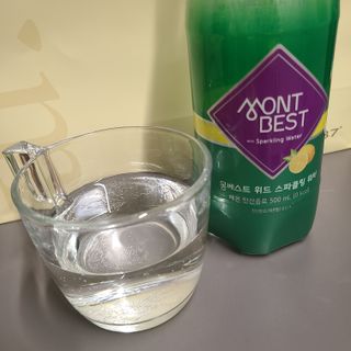 몽베스트 Montbest with Sparkling water Lemon OR Lime 20병(랜덤) — 5점을 준 리뷰어가 2022년 1월 올린 사용 사진