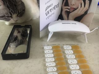데싱디바 글레이즈 젤네일 시리얼 네일_4종 중 택 1 — 5점을 준 리뷰어가 2021년 9월 올린 사용 사진