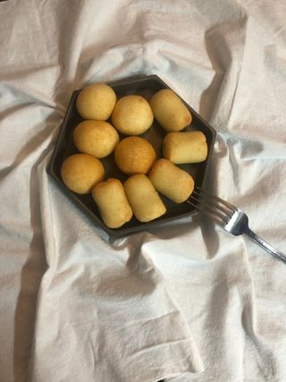 Dog&Ball 독앤볼 [Dog&Ball] 미니찹쌀볼도그 찹쌀치즈볼 — 5점을 준 리뷰어가 2021년 10월 올린 사용 사진