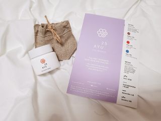 AYU25[아유트웬티파이브]다마스크로즈워터 베이스 천연 수분 촉촉 크림 — 4점을 준 리뷰어가 2021년 4월 올린 사용 사진