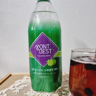 몽베스트 Montbest with Sparkling water Lime20병 — 5점을 준 리뷰어가 2021년 10월 올린 사용 사진