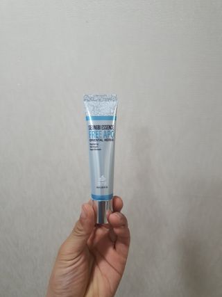 조아산코스메틱 승비 에센스 프리아포 오리엔탈 허브 크림 + 승비 에센스 프리아포 오리엔탈 허브 스킨 SET — 5점을 준 리뷰어가 2021년 11월 올린 사용 사진