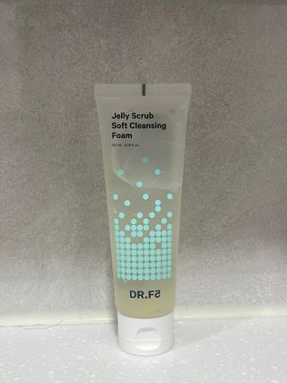닥터에프파이브 젤리스크럽 소프트 클렌징폼 120ml — 4점을 준 리뷰어가 2022년 6월 올린 사용 사진