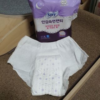 LG유니참 쏘피SOFY [SOFY] 안심숙면팬티/무표백속커버 — 4점을 준 리뷰어가 2021년 4월 올린 사용 사진