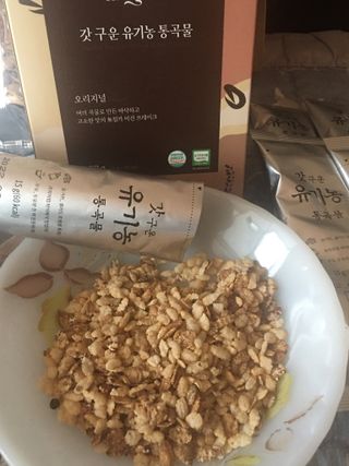 씨알푸드 유기농 쌀 시리얼 390g + 갓 구운 유기농 발아통곡물 150g — 5점을 준 리뷰어가 2021년 12월 올린 사용 사진