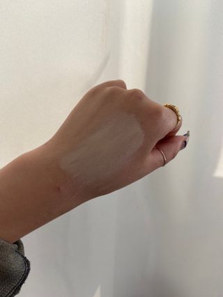 아이앤립 / EYENLIP 아이앤립 루센트 비비크림 2 Color — 3점을 준 리뷰어가 2021년 5월 올린 사용 사진