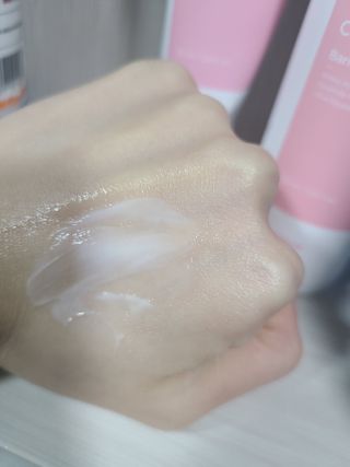 화이트리 채움 베리어 로션, 베리어 크림 세트 — 5점을 준 리뷰어가 2021년 2월 올린 사용 사진