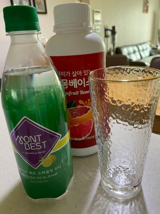 몽베스트 Montbest with Sparkling water Lemon OR Lime 20병(랜덤) — 5점을 준 리뷰어가 2021년 10월 올린 사용 사진